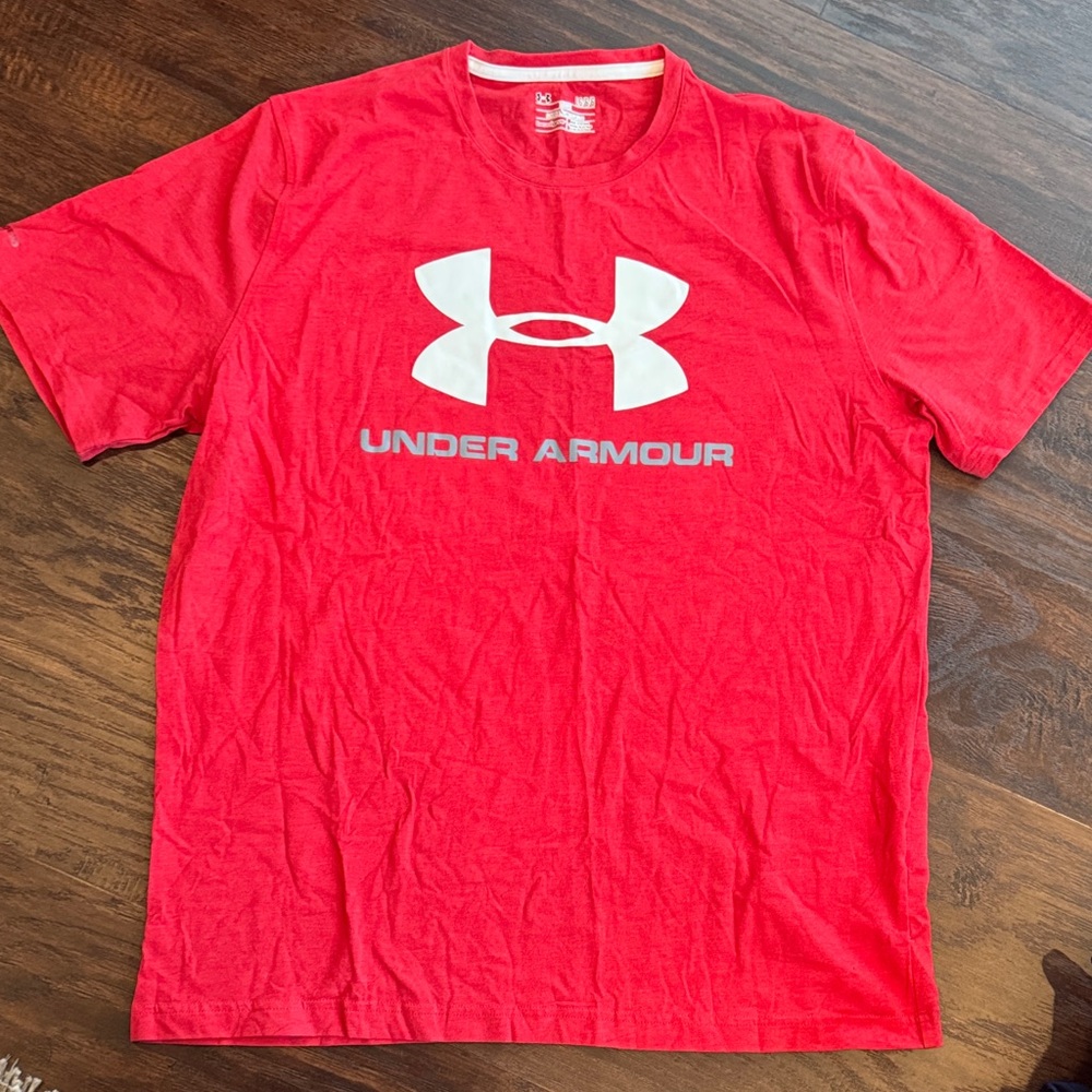 Under Armour Men's Bright Red Tee